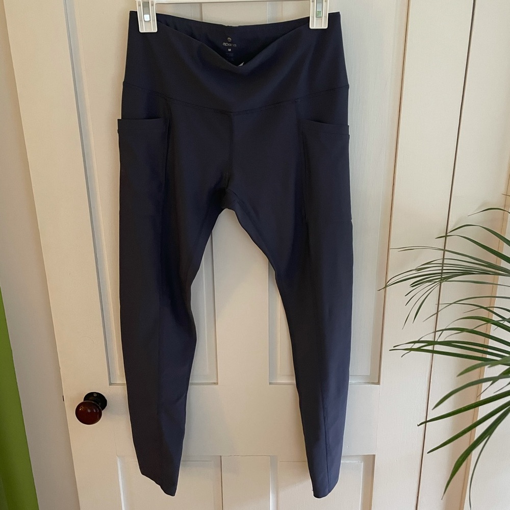Apana Front Seam Slate Pocketed Leggings